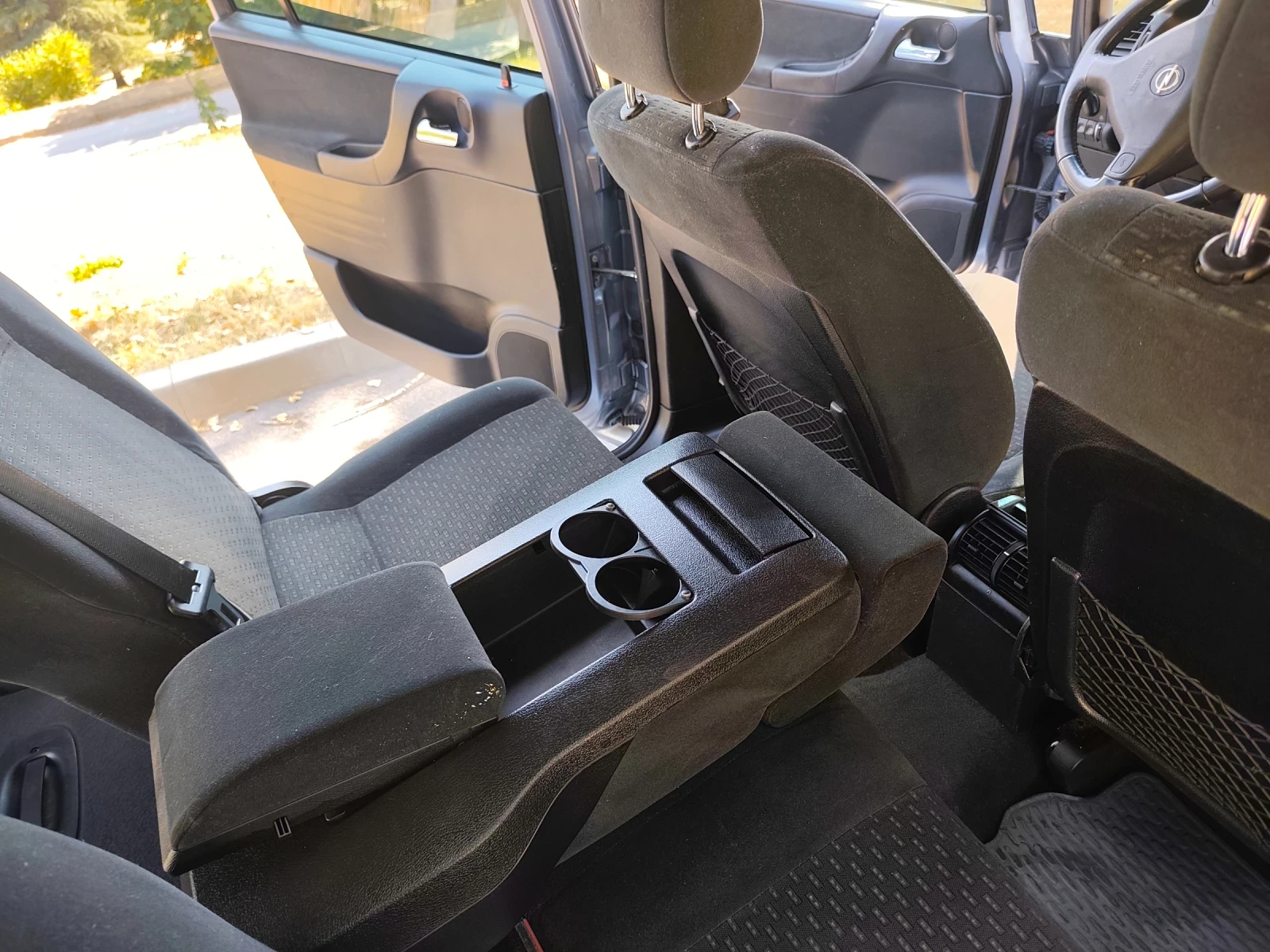 Opel Zafira  - изображение 7