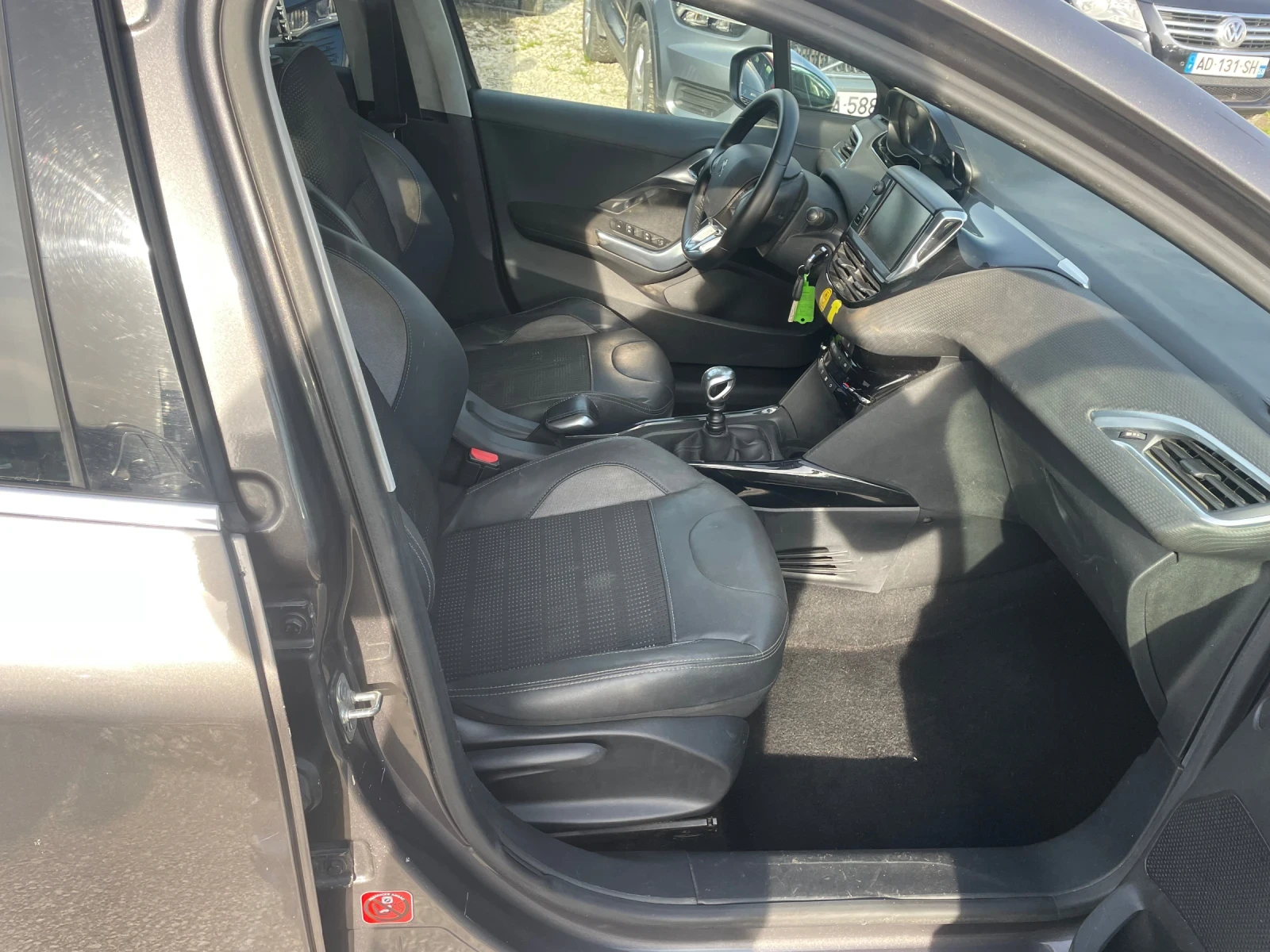 Peugeot 2008 1.6 HDi 110hp | Mobile.bg � ����������� 14