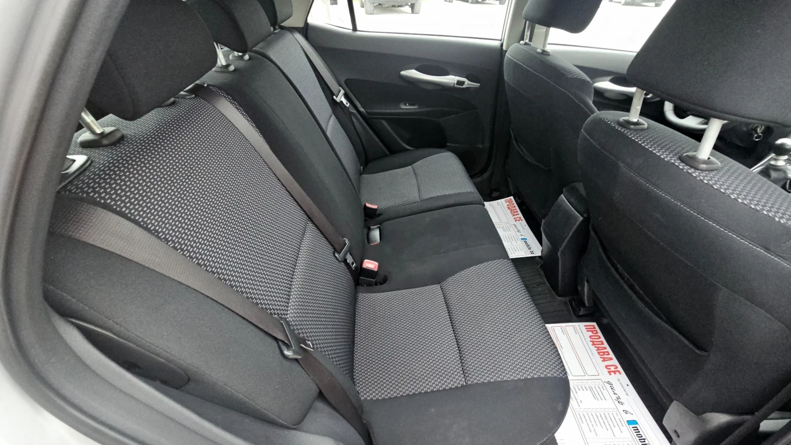 Toyota Auris 2011�.����.1.33vvti.6��������.���.��������� | Mobile.bg � ����������� 13