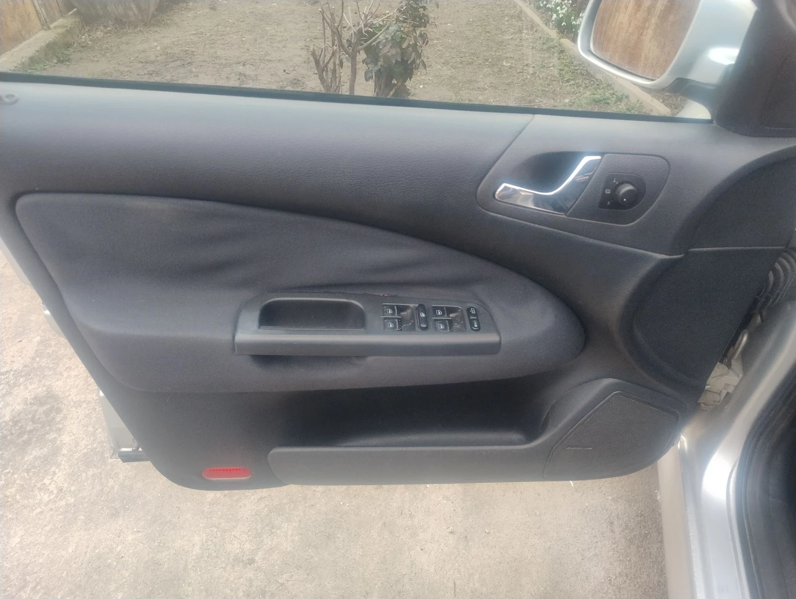 Skoda Octavia 1.9TDI 4X4  - изображение 10