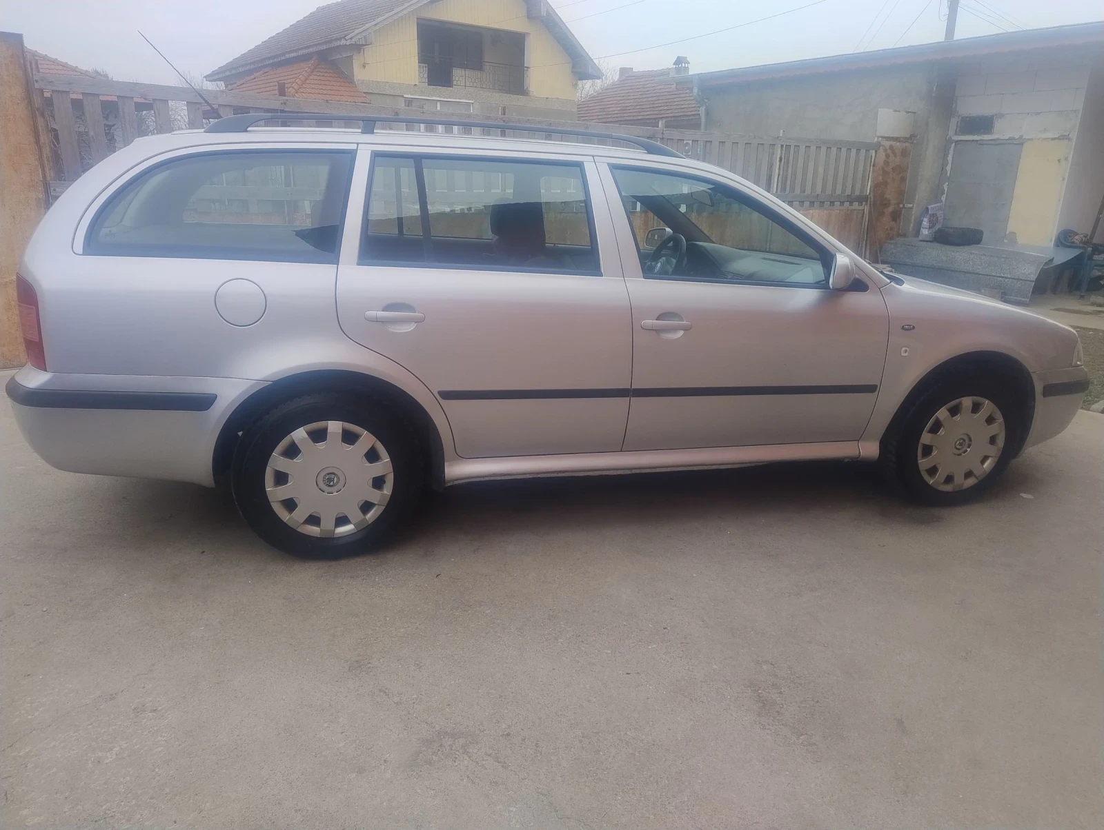 Skoda Octavia 1.9TDI 4X4  - изображение 7