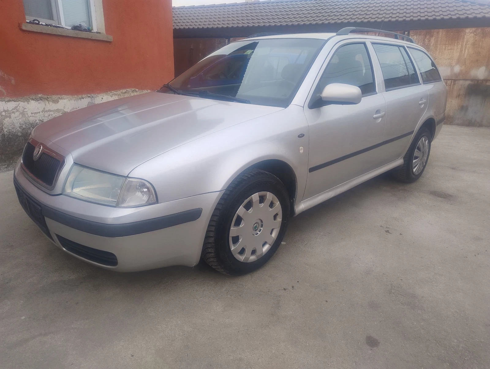 Skoda Octavia 1.9TDI 4X4  - изображение 2