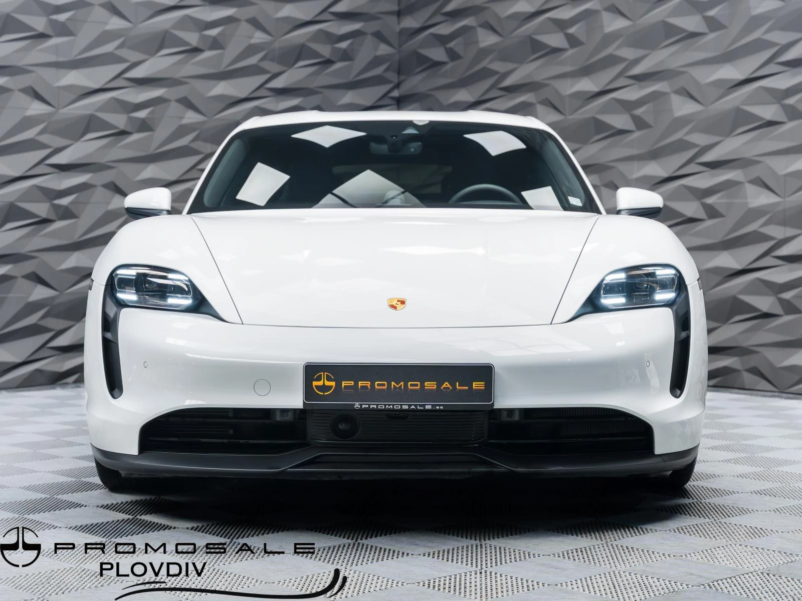 Porsche Taycan SPORT TURISMO* SPORT CHRONO* 360 CAM* ОБДУХВ* , снимка 2 - Автомобили и джипове - 53868910