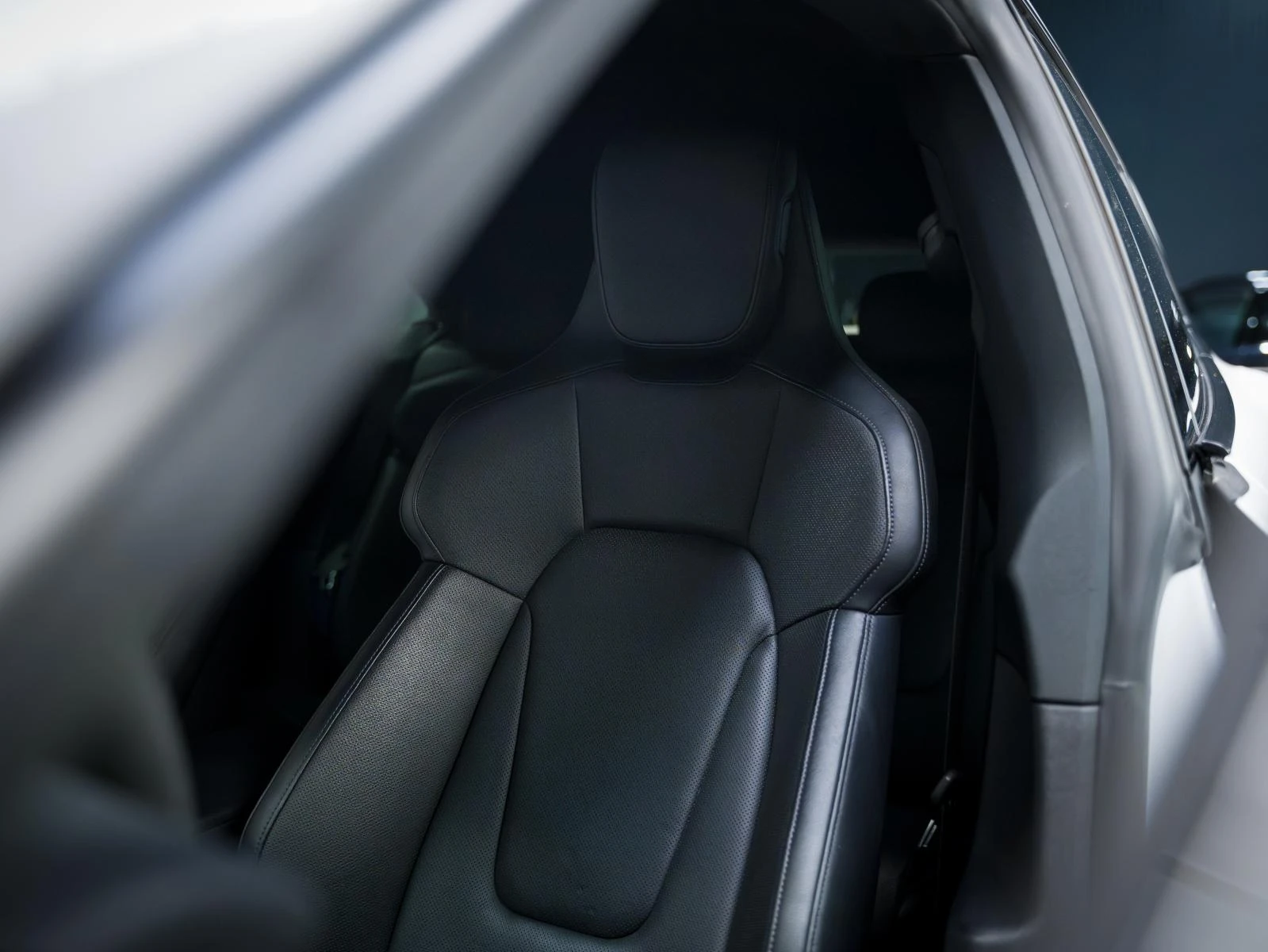 Porsche Taycan SPORT TURISMO* SPORT CHRONO* 360 CAM* ОБДУХВ* , снимка 7 - Автомобили и джипове - 53868910