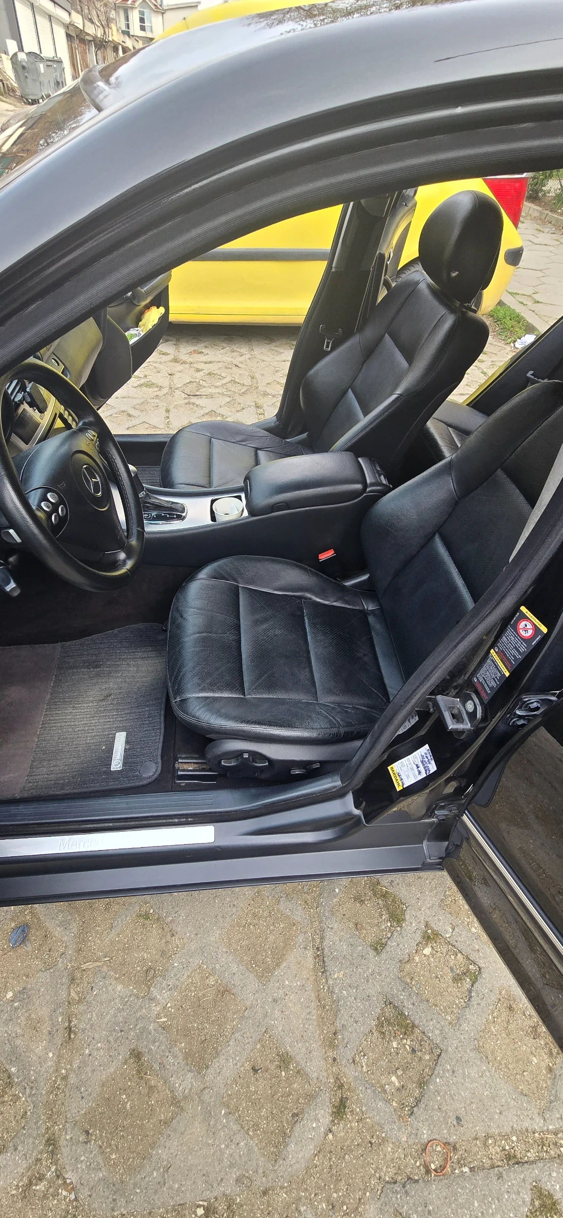 Mercedes-Benz C 220, снимка 4 - Автомобили и джипове - 53926031