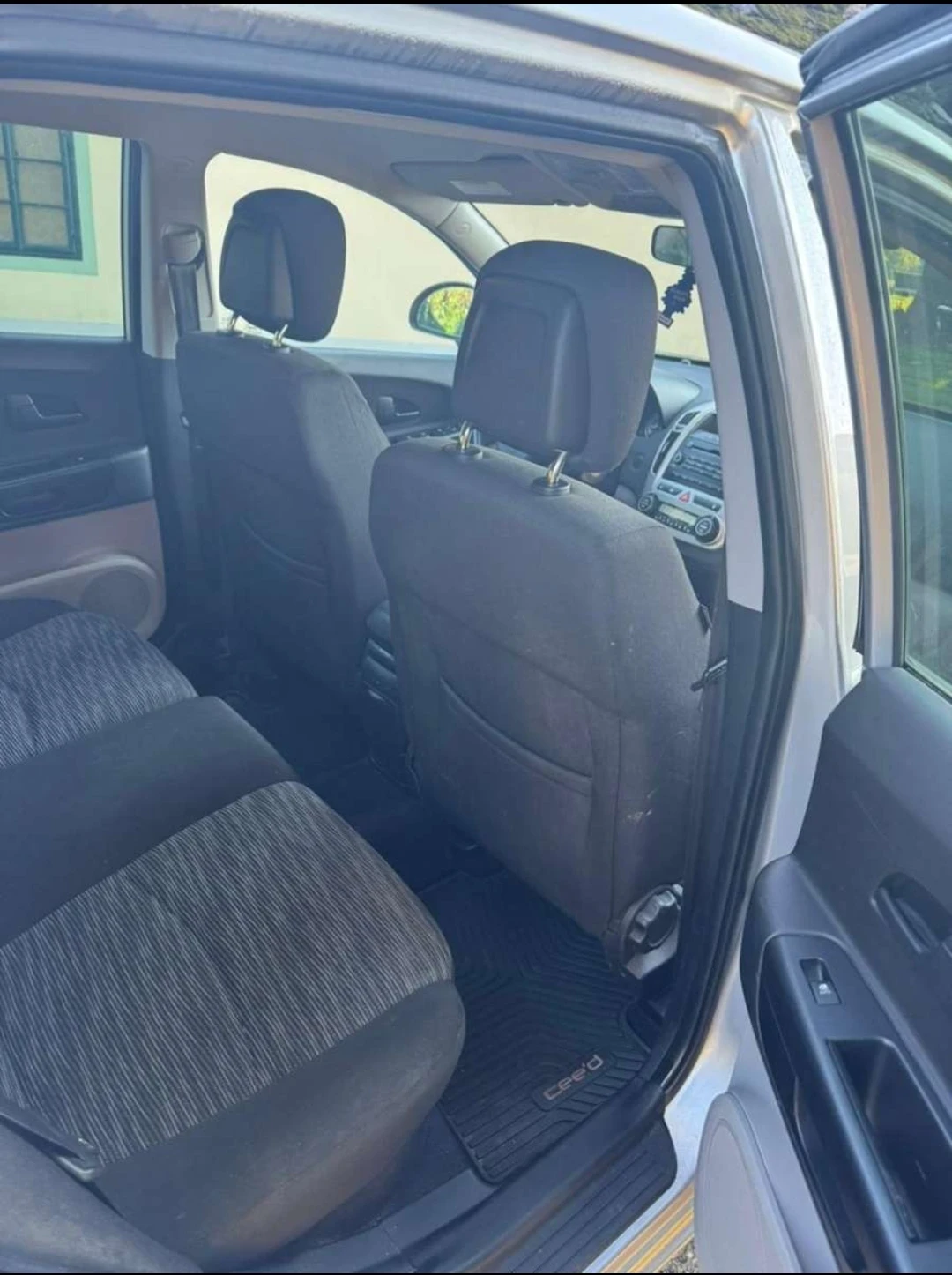 Kia Ceed, снимка 10 - Автомобили и джипове - 53977535