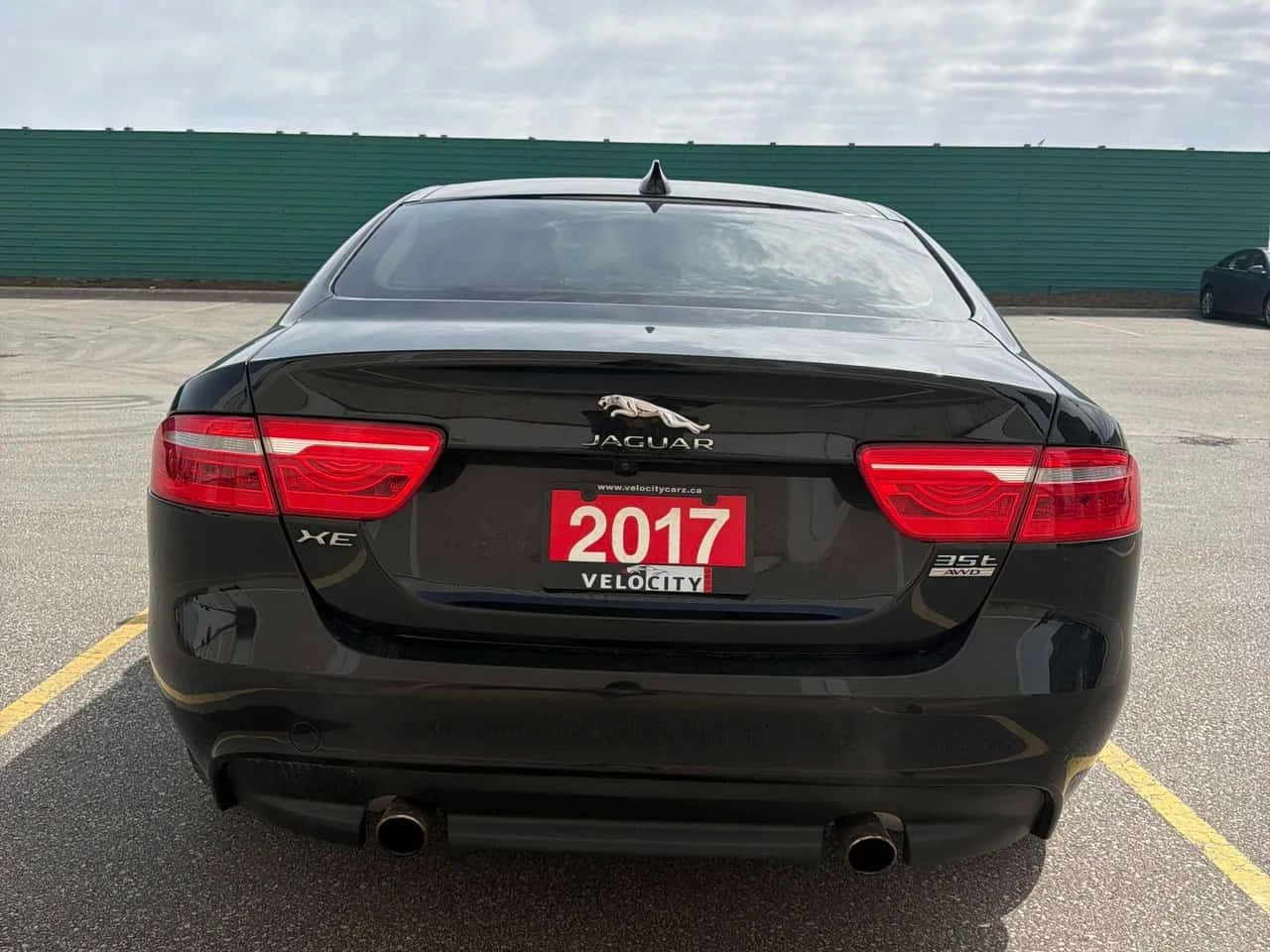 Jaguar XE * Prestige * ПАНО* ПОДГРЕВ* KEYLESS* , снимка 4 - Автомобили и джипове - 54048365