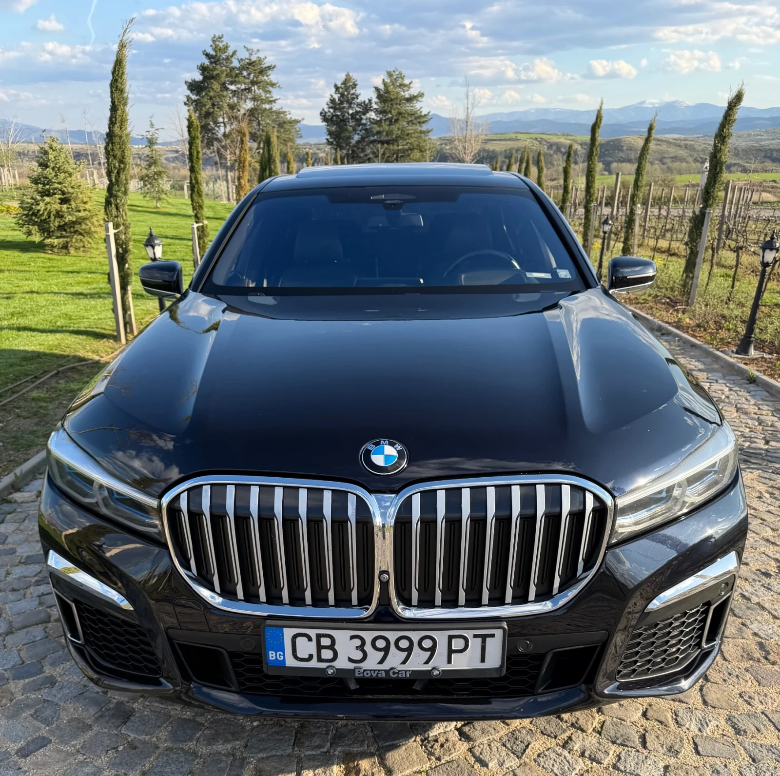 BMW 730 xDrive M performance TV Laser Bowers&Wilkins