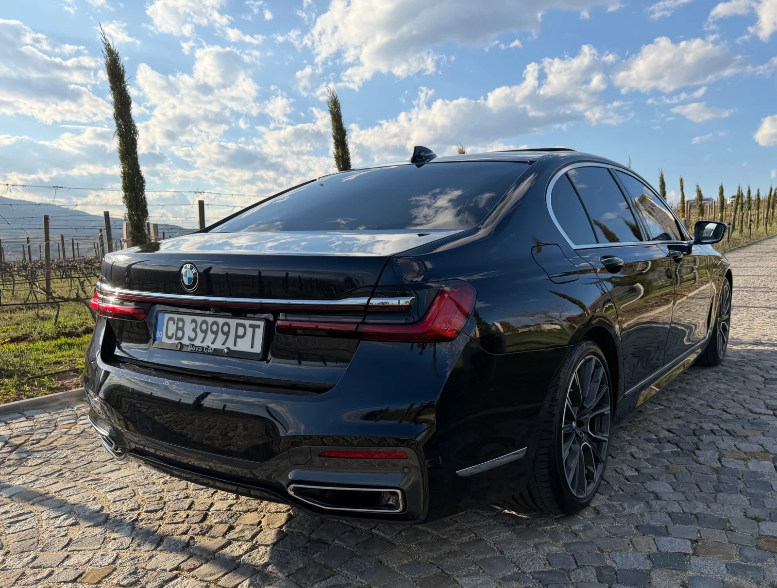 BMW 730 xDrive M performance TV Laser Bowers&Wilkins, снимка 6 - Автомобили и джипове - 54133611