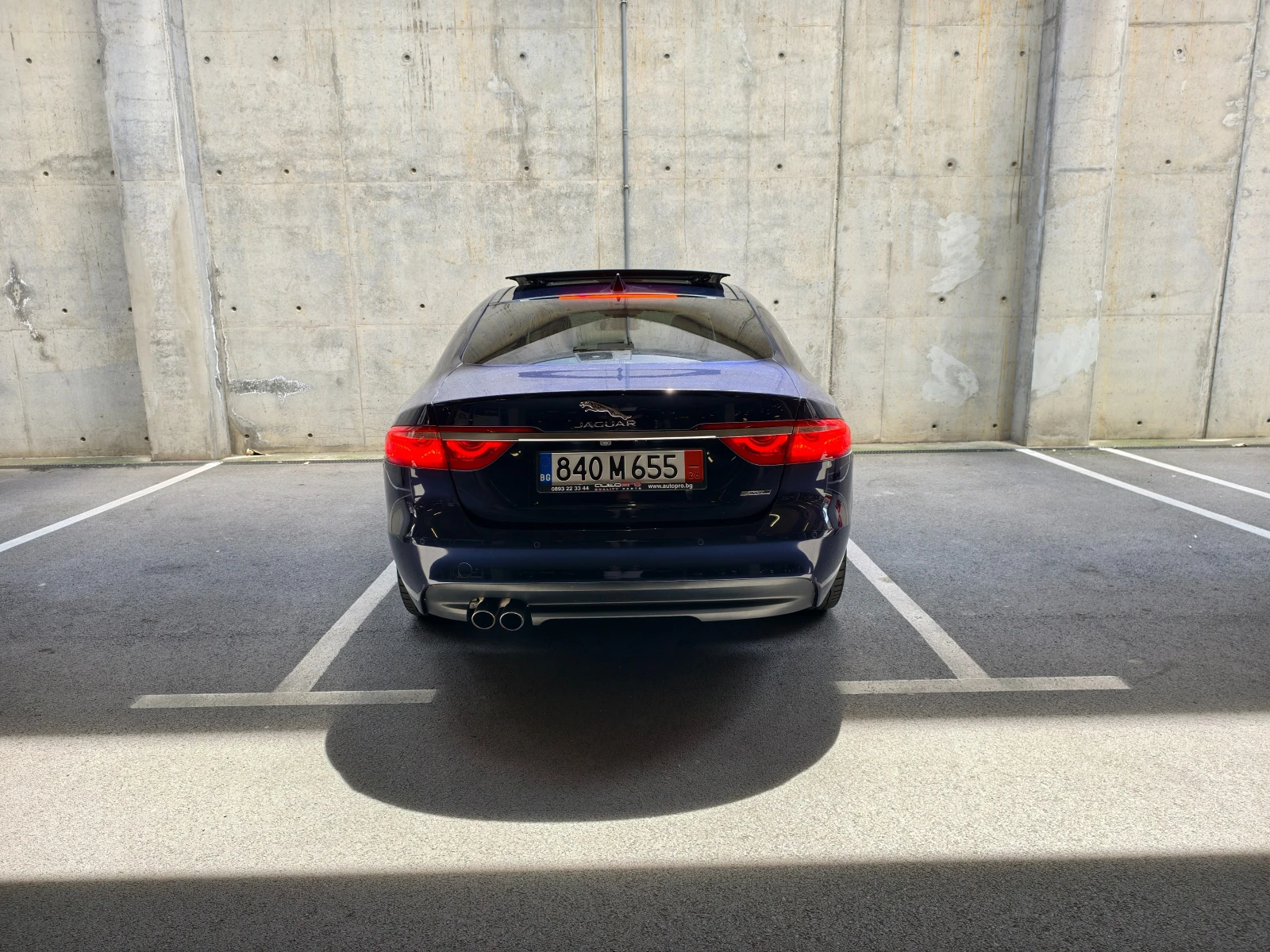 Jaguar Xf AUTO| AWD| КОЖА| LED| EURO6| ПАНОРАМА| ОБСЛУЖЕН| , снимка 4 - Автомобили и джипове - 54494025