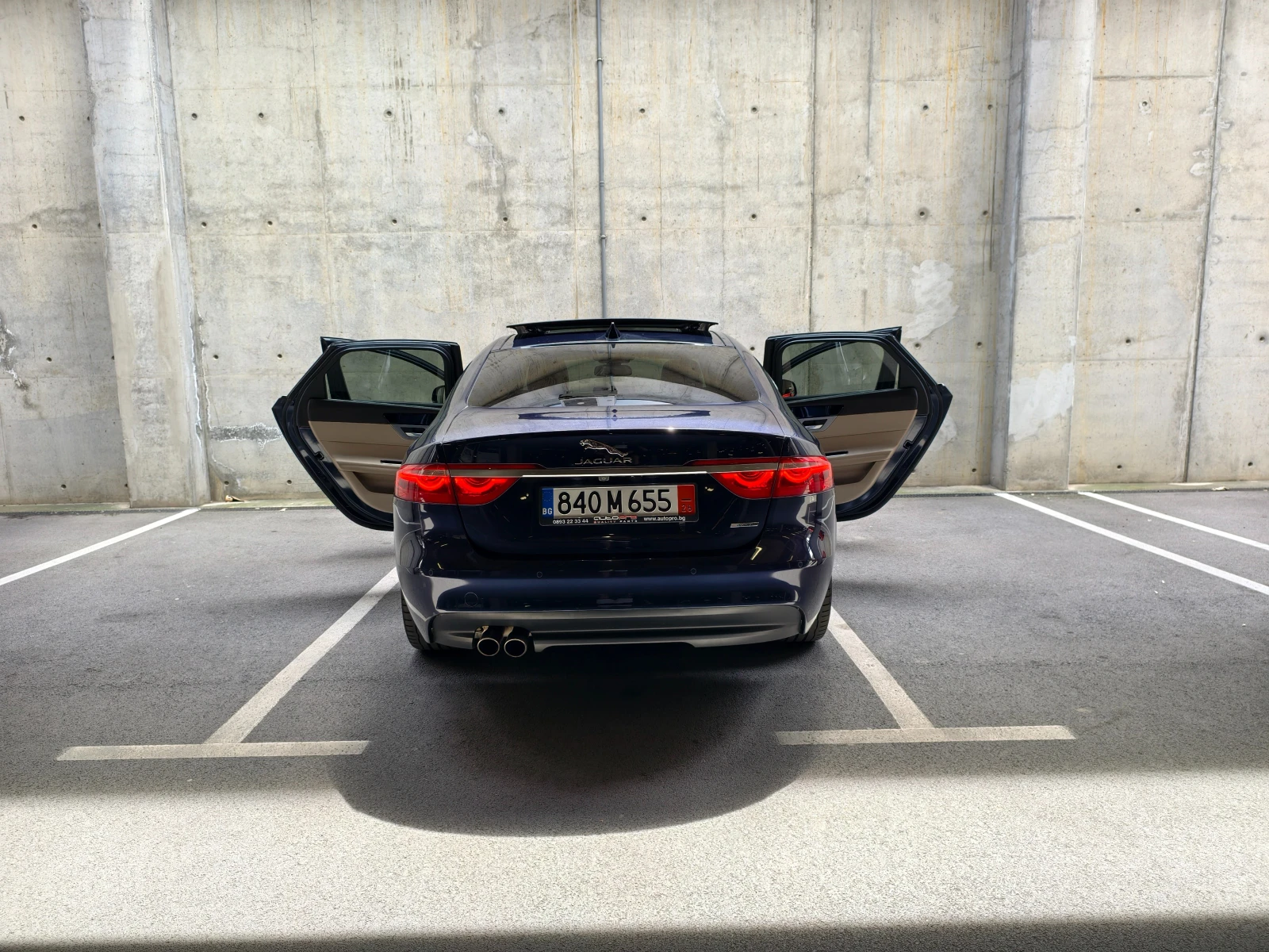 Jaguar Xf AUTO| AWD| КОЖА| LED| EURO6| ПАНОРАМА| ОБСЛУЖЕН| , снимка 9 - Автомобили и джипове - 54494025