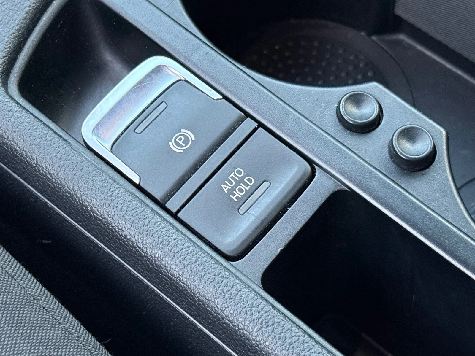 VW Touran 1.6D* 2017г* АВТОМАТИК* Топ Състояние* , снимка 15 - Автомобили и джипове - 54608609