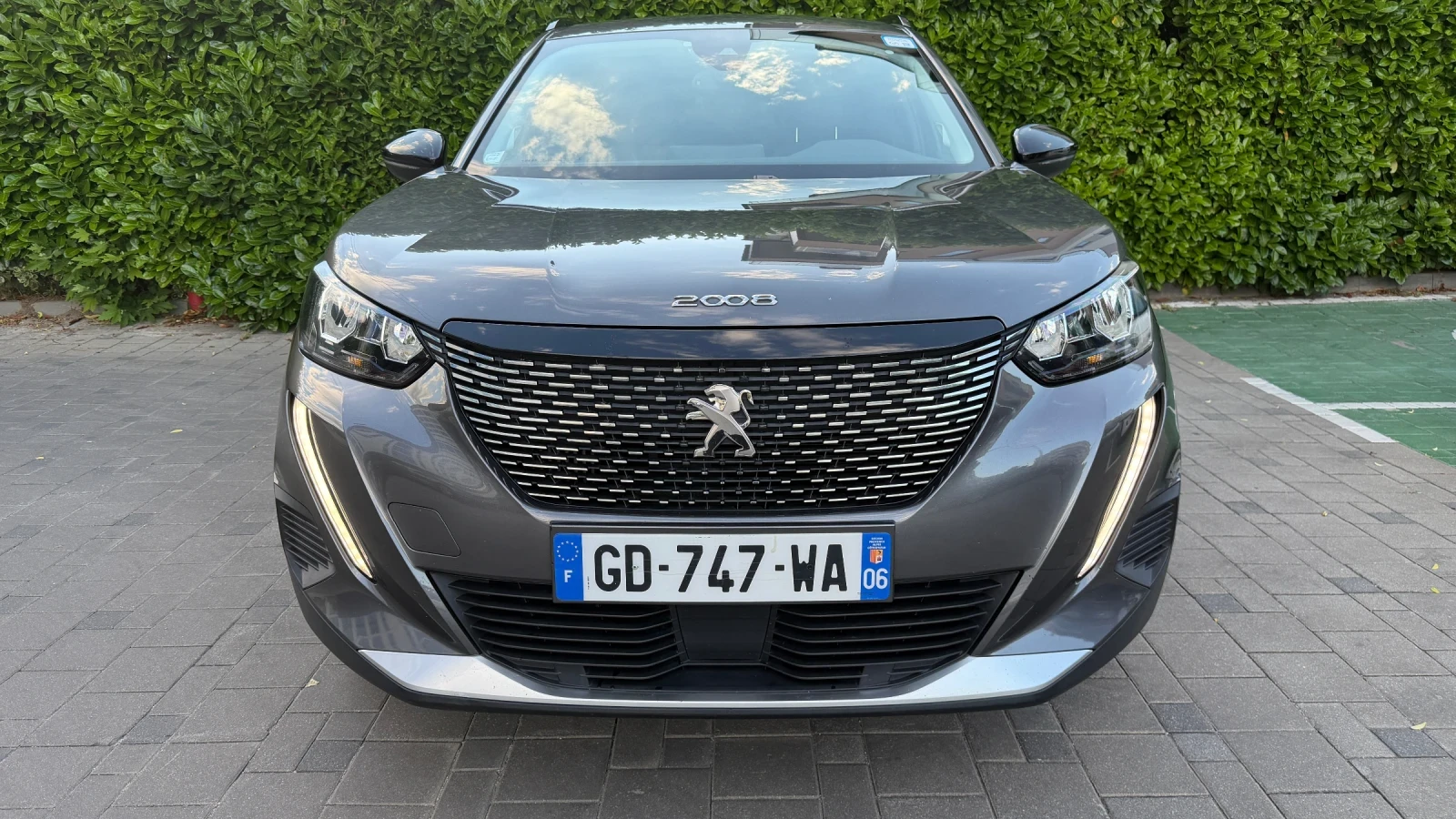 Peugeot 2008 ALLURE 1.5 BLUEHDI