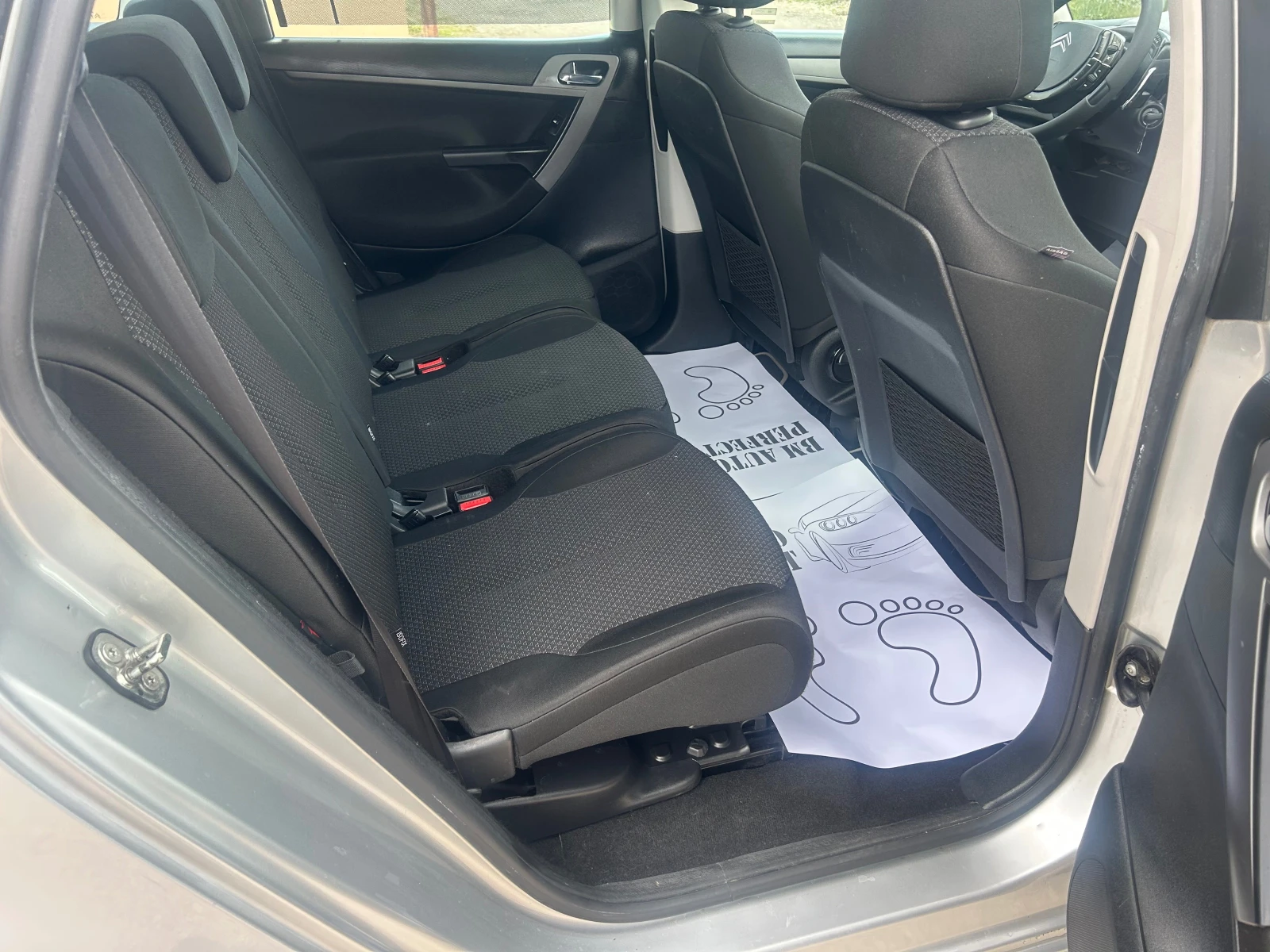 Citroen C4 Picasso 1, 6 HDI, снимка 12 - Автомобили и джипове - 54750796