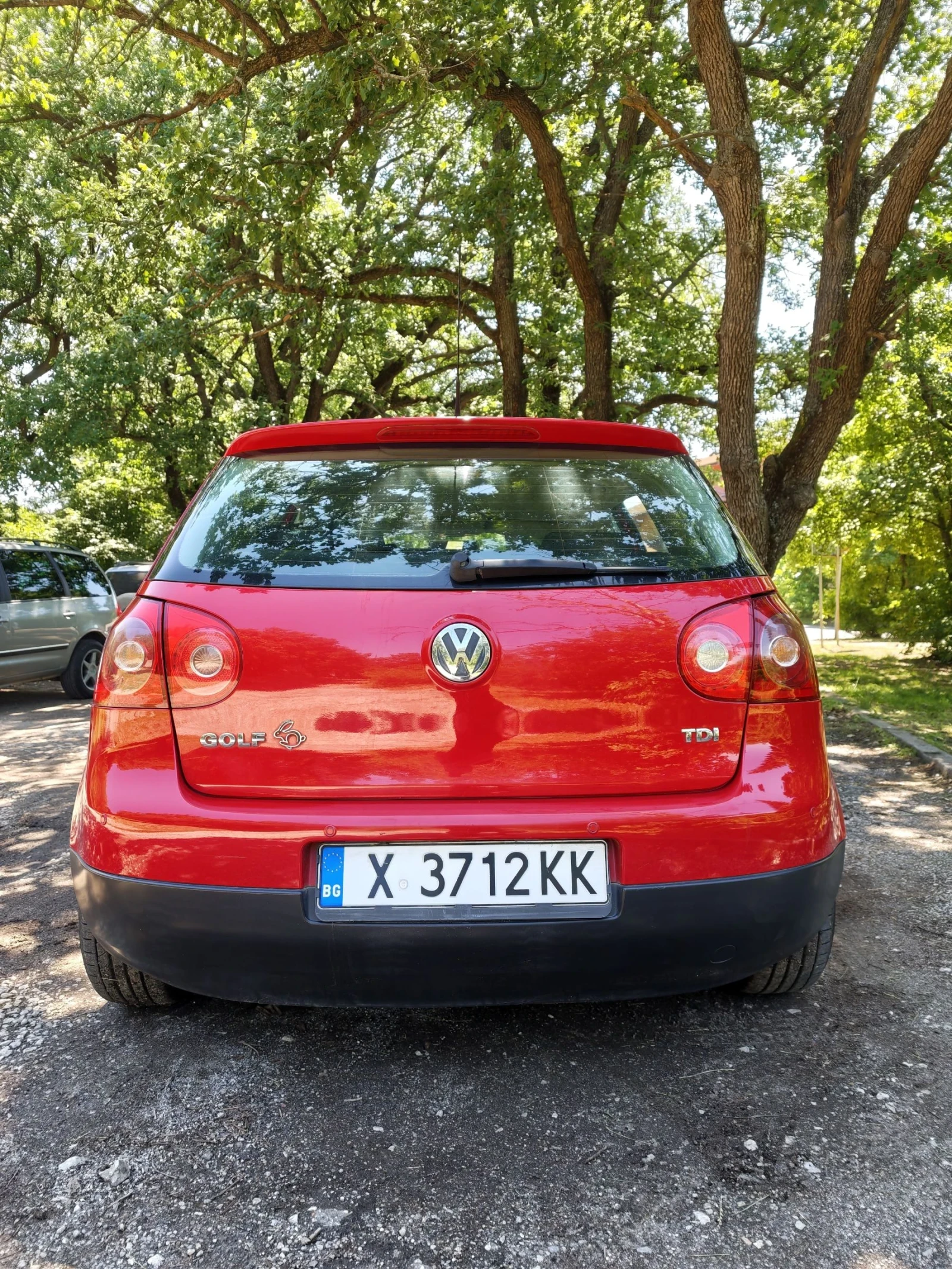 VW Golf 1.9tdi, снимка 6 - Автомобили и джипове - 54809338