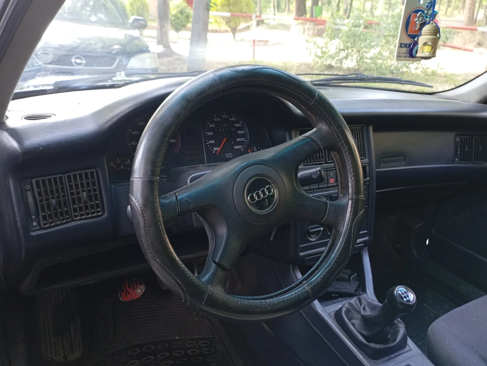 Audi A4 1.6, снимка 6 - Автомобили и джипове - 54811809