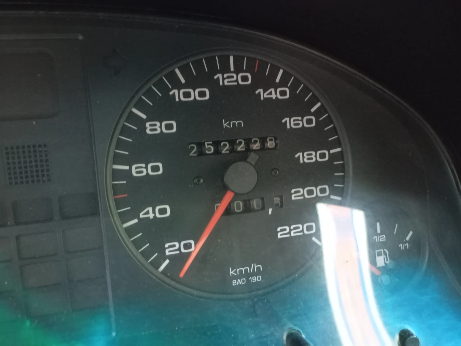 Audi A4 1.6, снимка 5 - Автомобили и джипове - 54811809