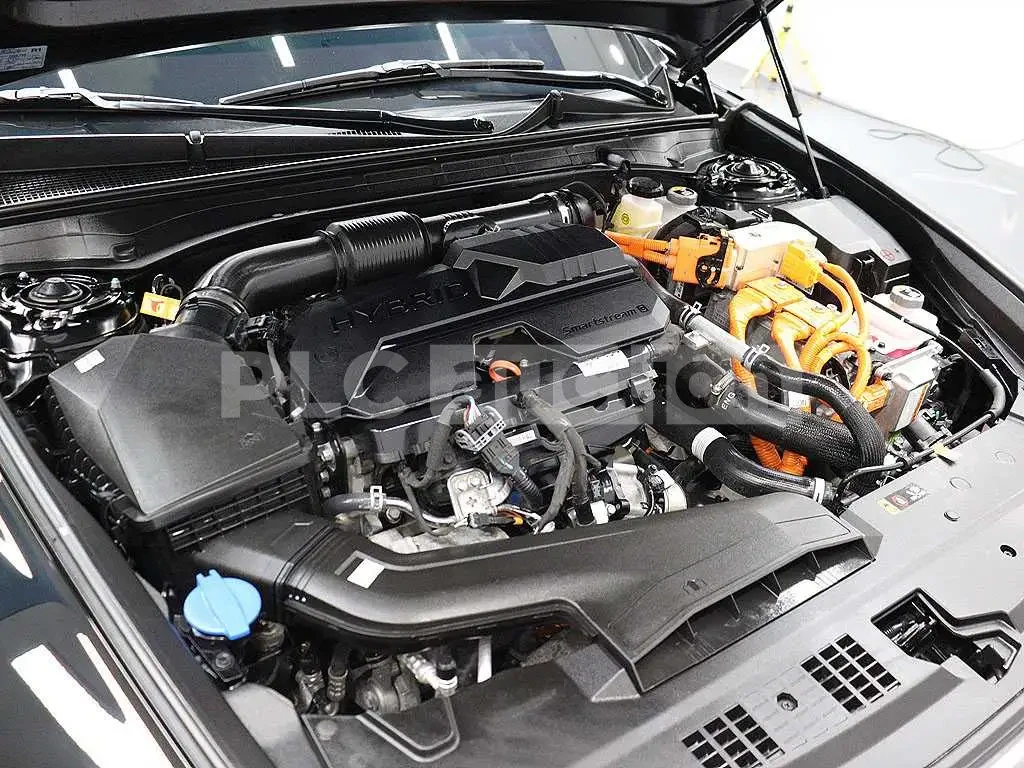 Hyundai Grandeur Hybrid| 360| ОБДУХВАНЕ| DIST| ВКЛ.ТЕХНОТЕСТ, снимка 17 - Автомобили и джипове - 54910845