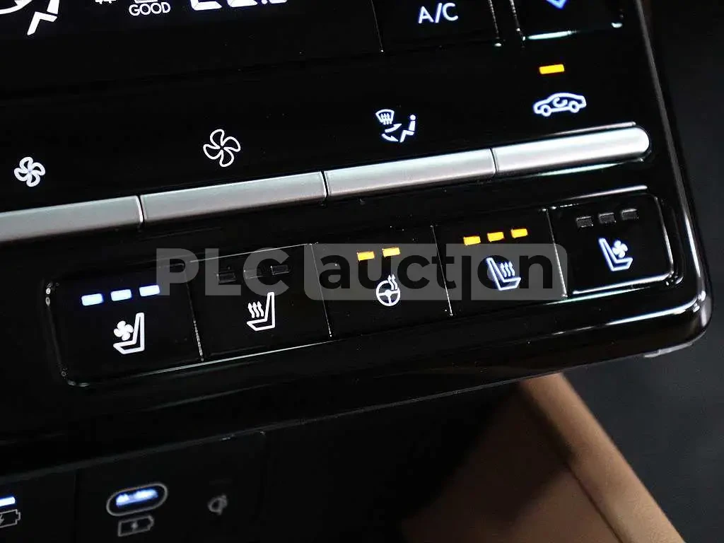 Hyundai Grandeur Hybrid| 360| ОБДУХВАНЕ| DIST| ВКЛ.ТЕХНОТЕСТ, снимка 10 - Автомобили и джипове - 54910845