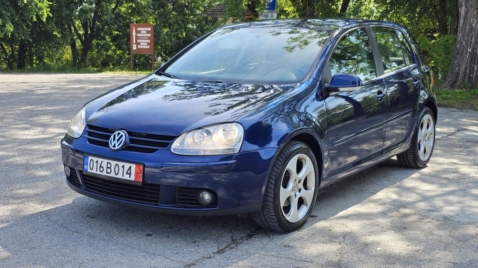 VW Golf 1.9TDI, снимка 2 - Автомобили и джипове - 55288761