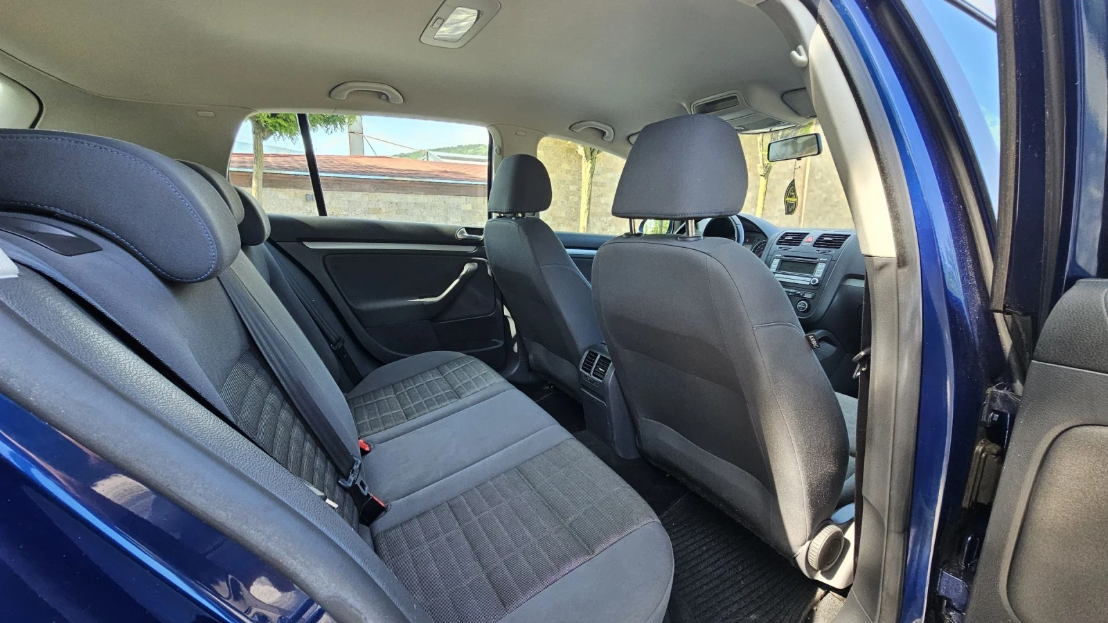 VW Golf 1.9TDI, снимка 10 - Автомобили и джипове - 55288761
