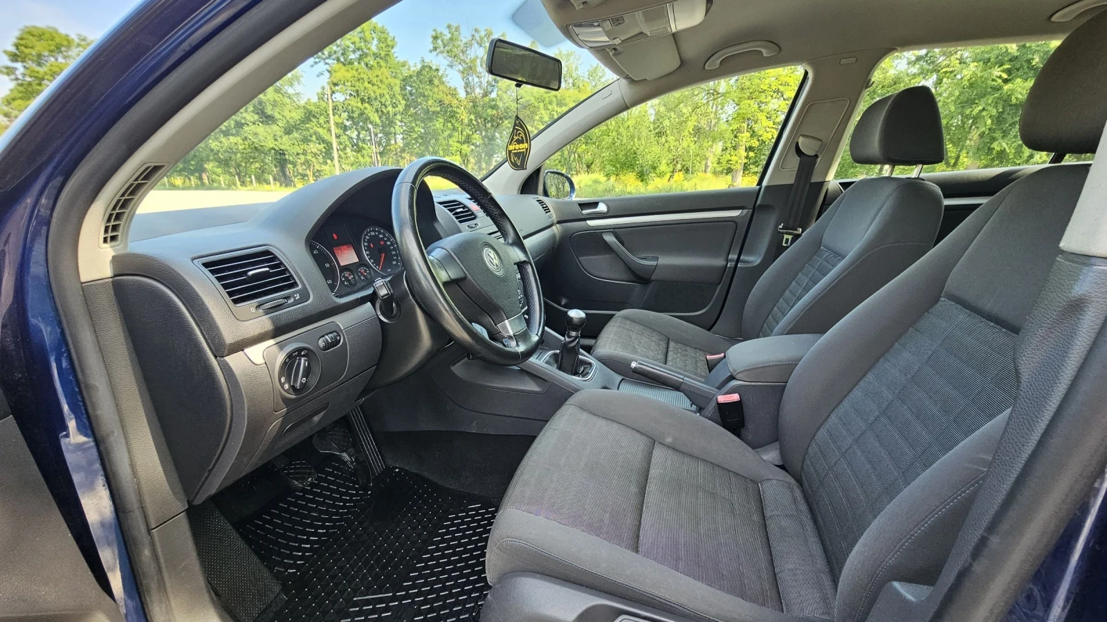 VW Golf 1.9TDI, снимка 11 - Автомобили и джипове - 55288761