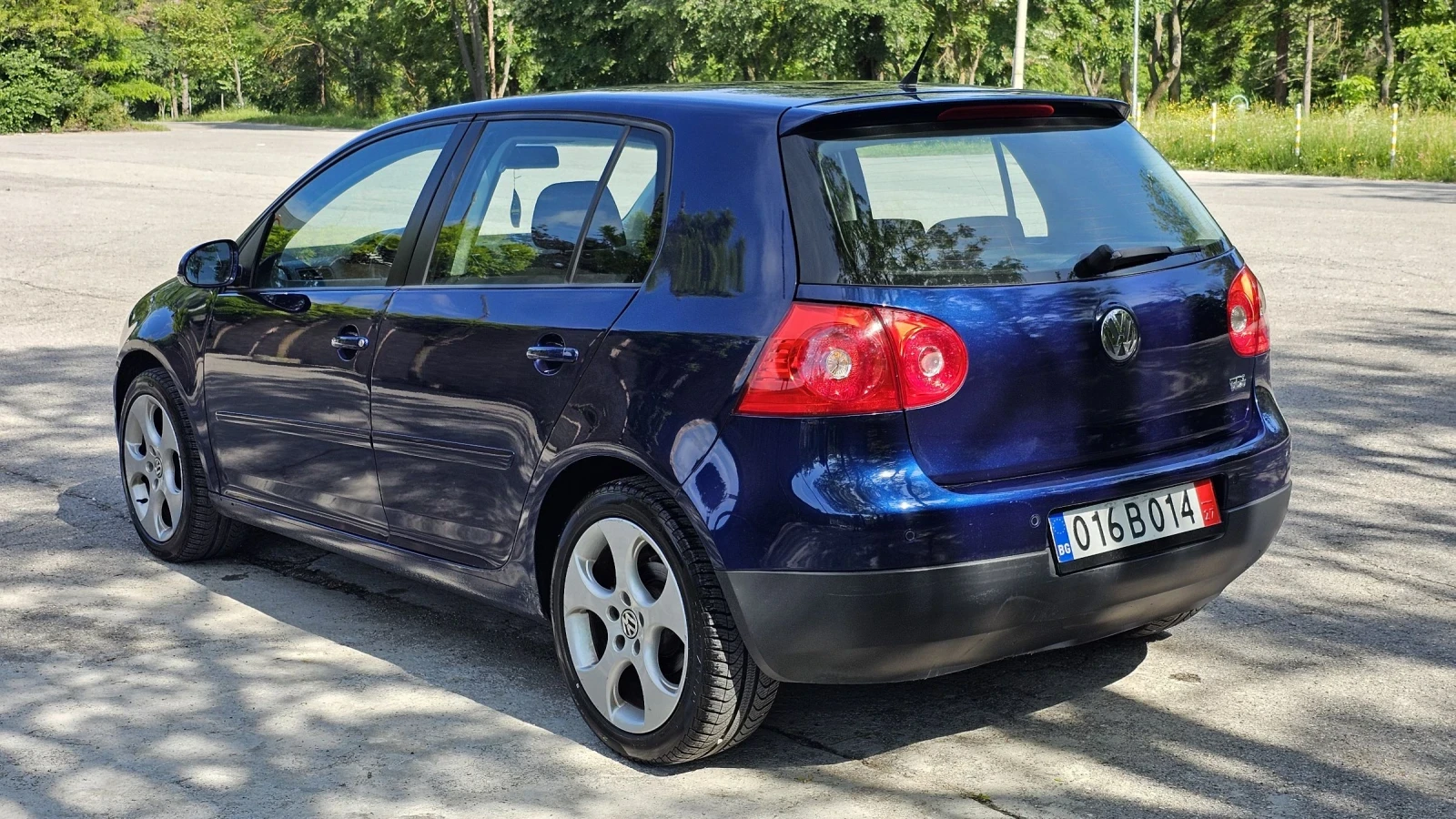VW Golf 1.9TDI, снимка 8 - Автомобили и джипове - 55288761