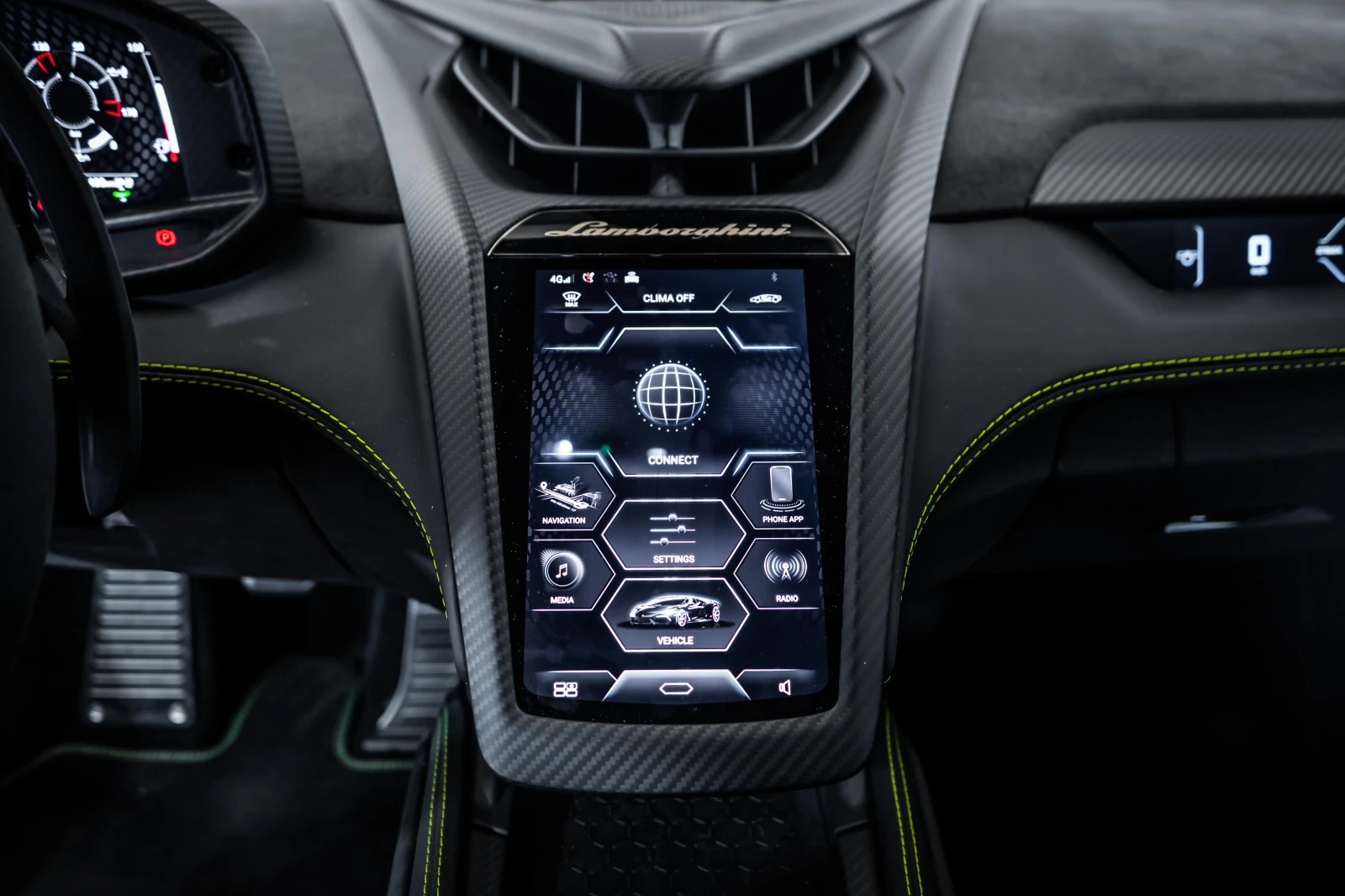 Lamborghini Revuelto Nero Nemesis, снимка 13 - Автомобили и джипове - 55801408