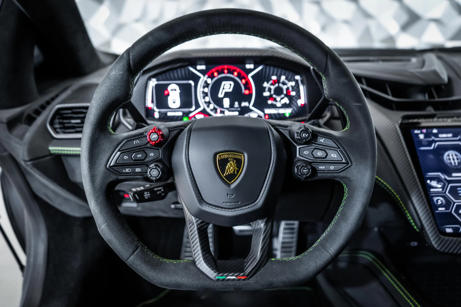 Lamborghini Revuelto Nero Nemesis, снимка 9 - Автомобили и джипове - 55801408