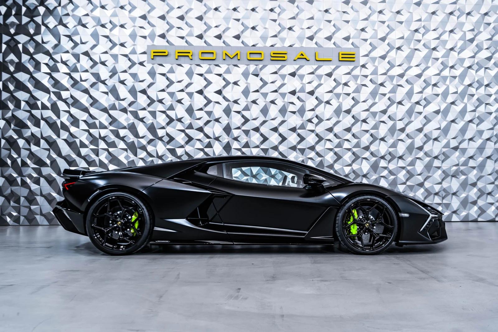 Lamborghini Revuelto Nero Nemesis, снимка 6 - Автомобили и джипове - 55801408