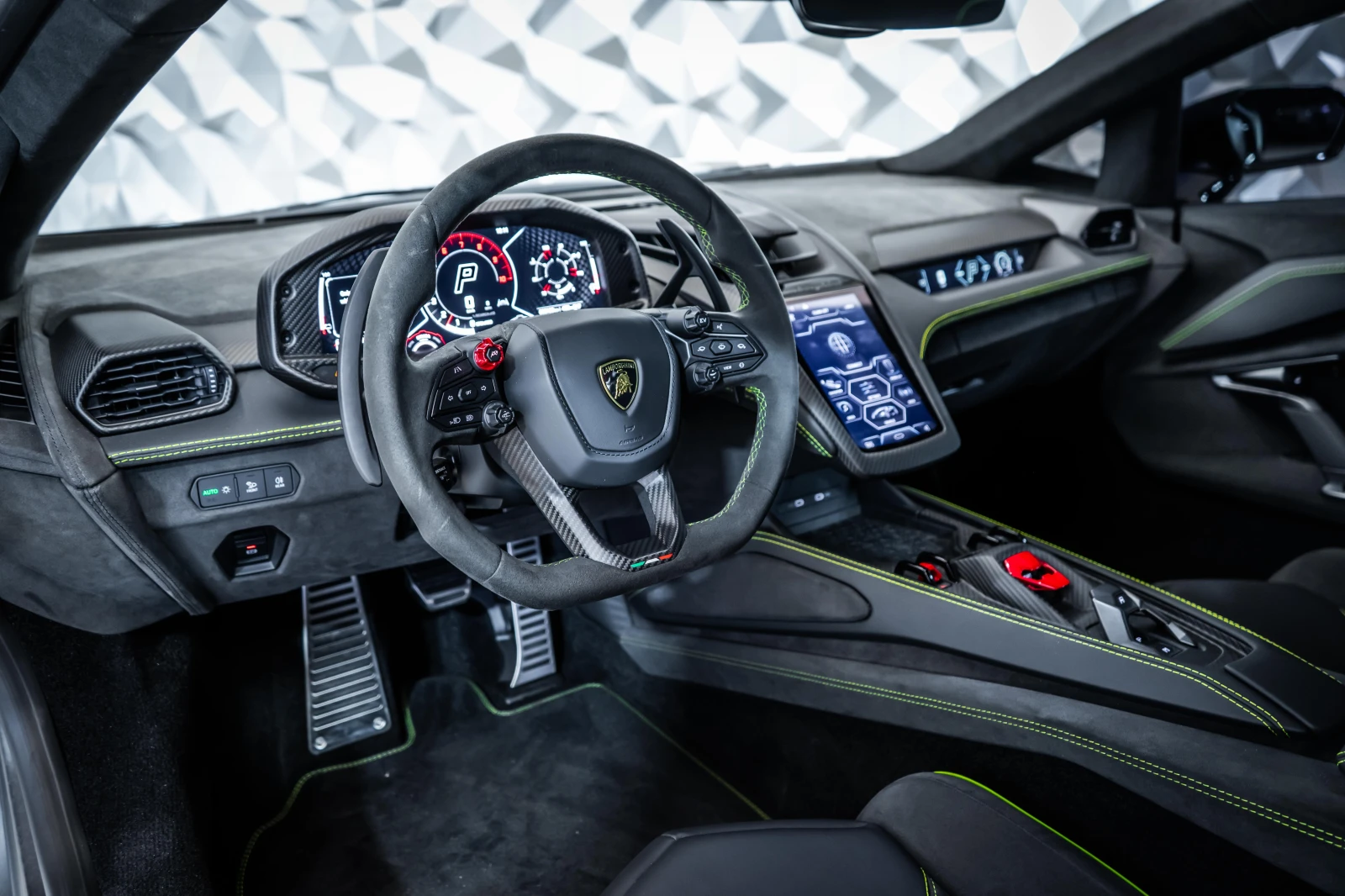 Lamborghini Revuelto Nero Nemesis, снимка 8 - Автомобили и джипове - 55801408