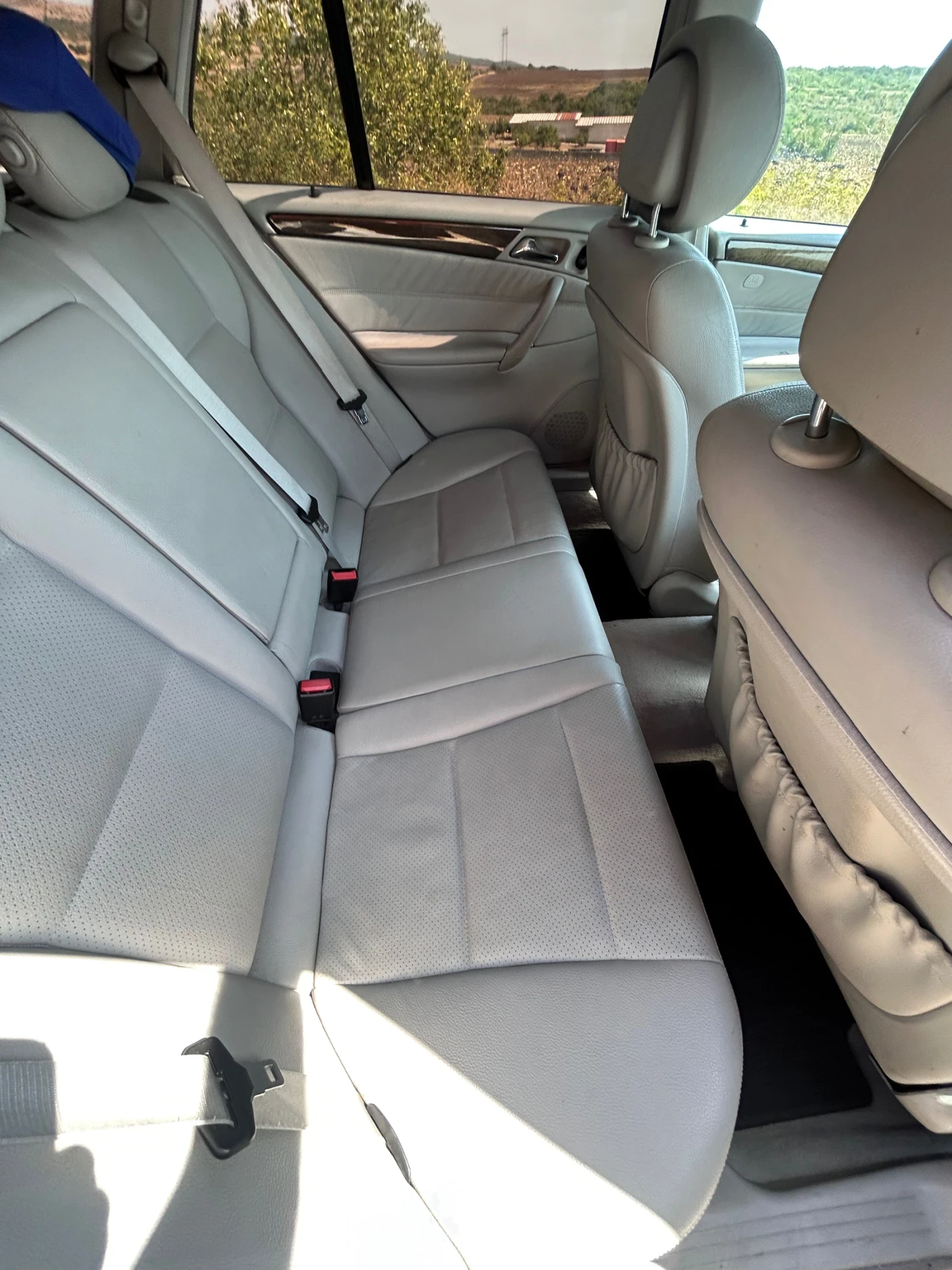 Mercedes-Benz C 320 C 320 CDI Avantgarde TOP, снимка 7 - Автомобили и джипове - 55920564