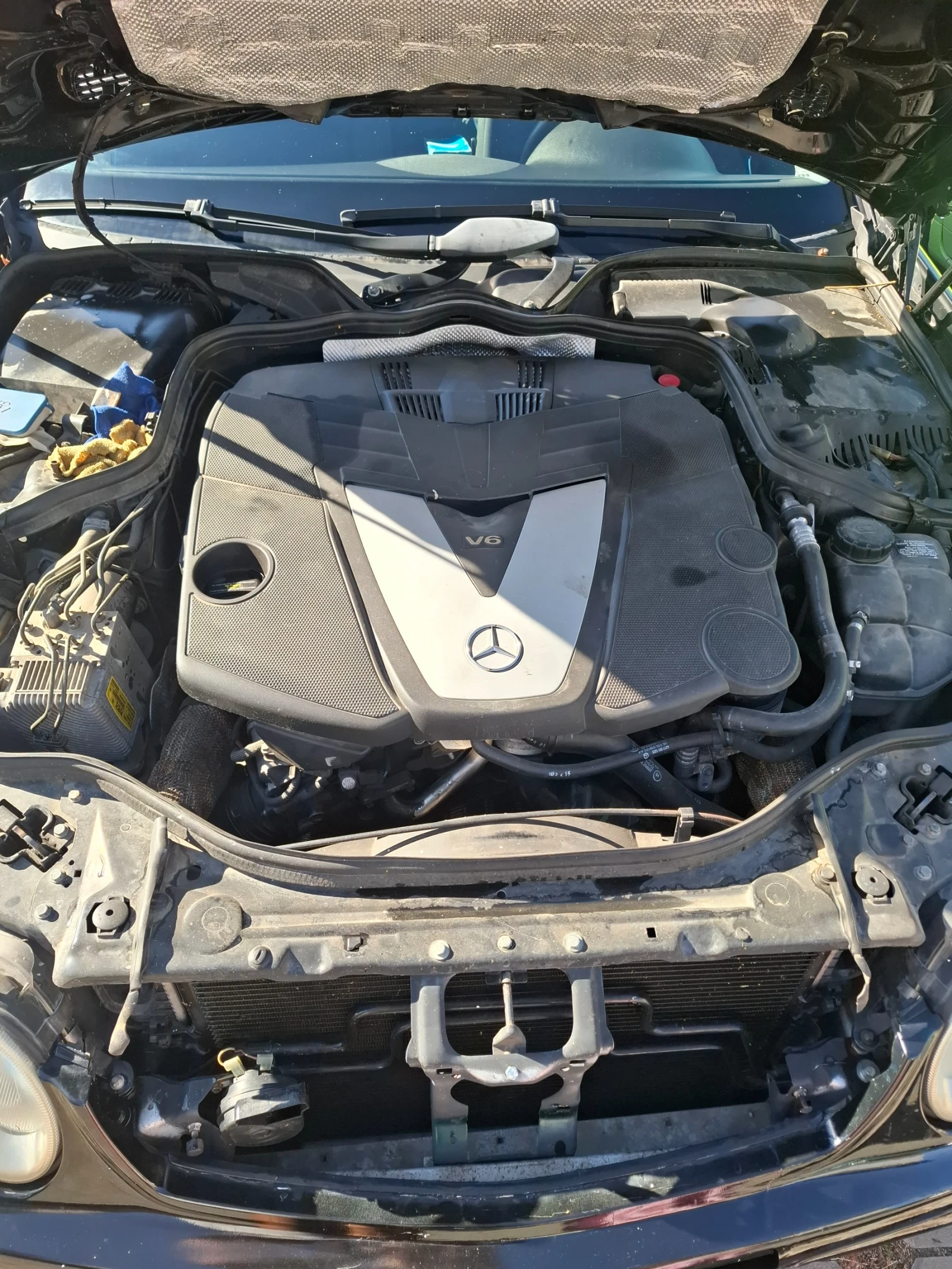 Mercedes-Benz E 280 CDI, снимка 10 - Автомобили и джипове - 55959767