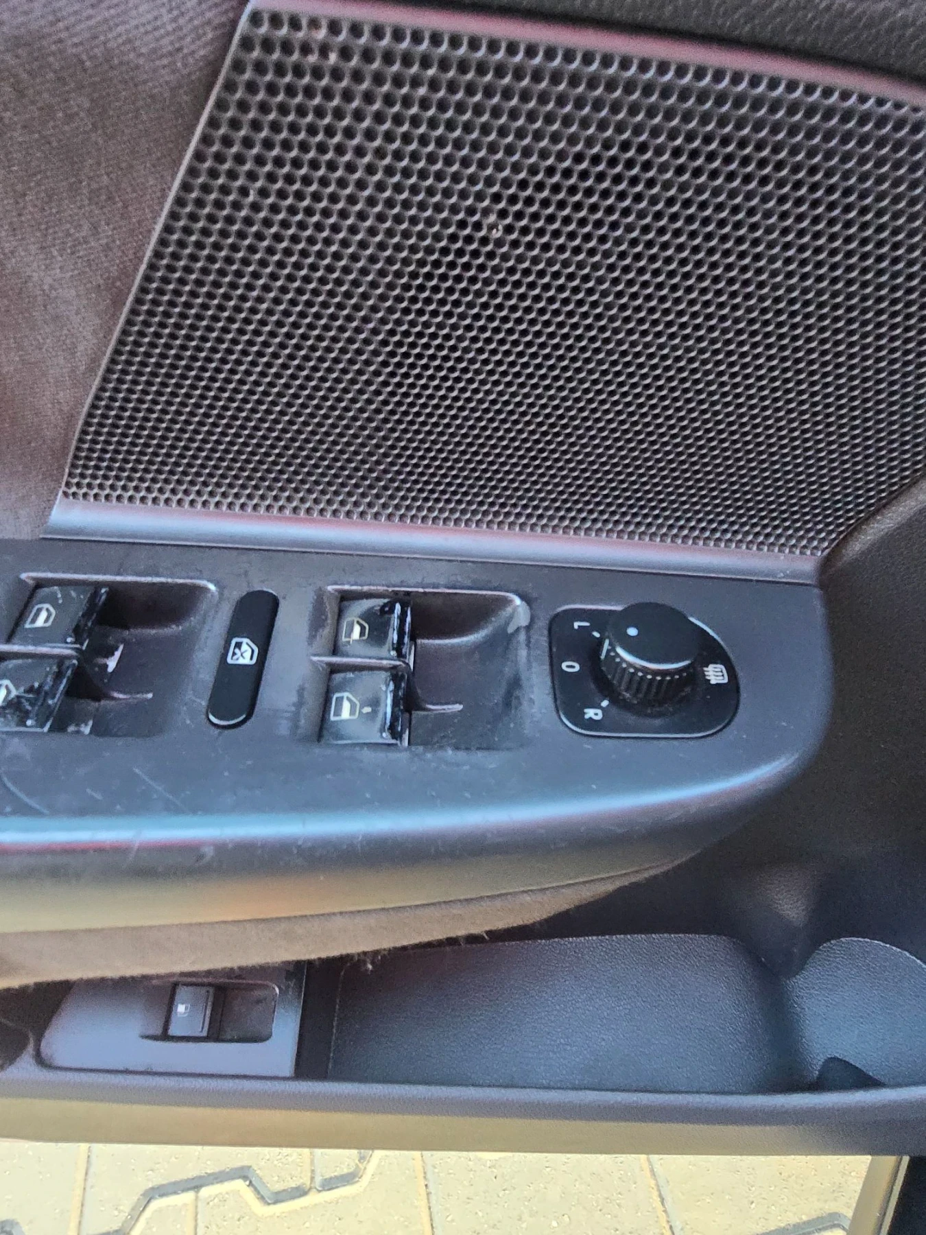 VW Golf 1.9TDI  90к.с. 2006г., снимка 16 - Автомобили и джипове - 55974319