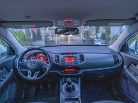 Kia Sportage 106 хил. РЕАЛНИ КИЛОМЕТРИ ПЪЛНА СЕРВИЗНА ИСТОРИЯ, снимка 9
