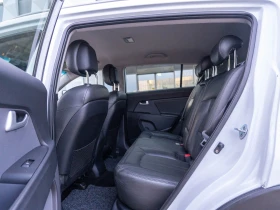 Kia Sportage 106 хил. РЕАЛНИ КИЛОМЕТРИ ПЪЛНА СЕРВИЗНА ИСТОРИЯ, снимка 11