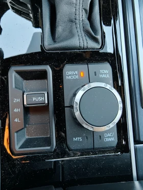 Toyota Tundra TRD Offroad, PLATINUM, снимка 10