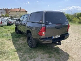 Toyota Hilux 2.4 D, снимка 8