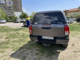 Toyota Hilux 2.4 D, снимка 6