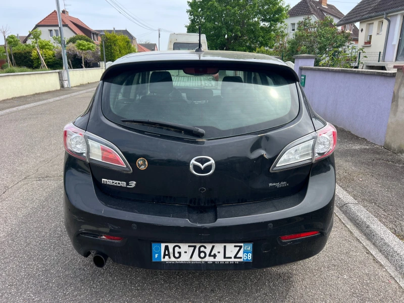 Mazda 3 1.6 d NAVI CLIMA, снимка 4 - Автомобили и джипове - 47733918