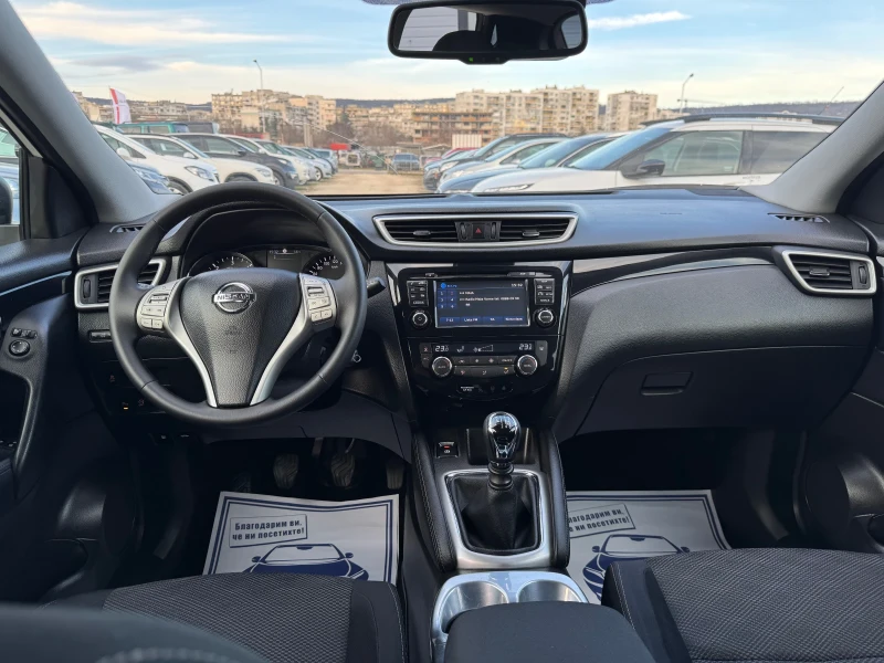 Nissan Qashqai 1.5DCI, снимка 9 - Автомобили и джипове - 48666519