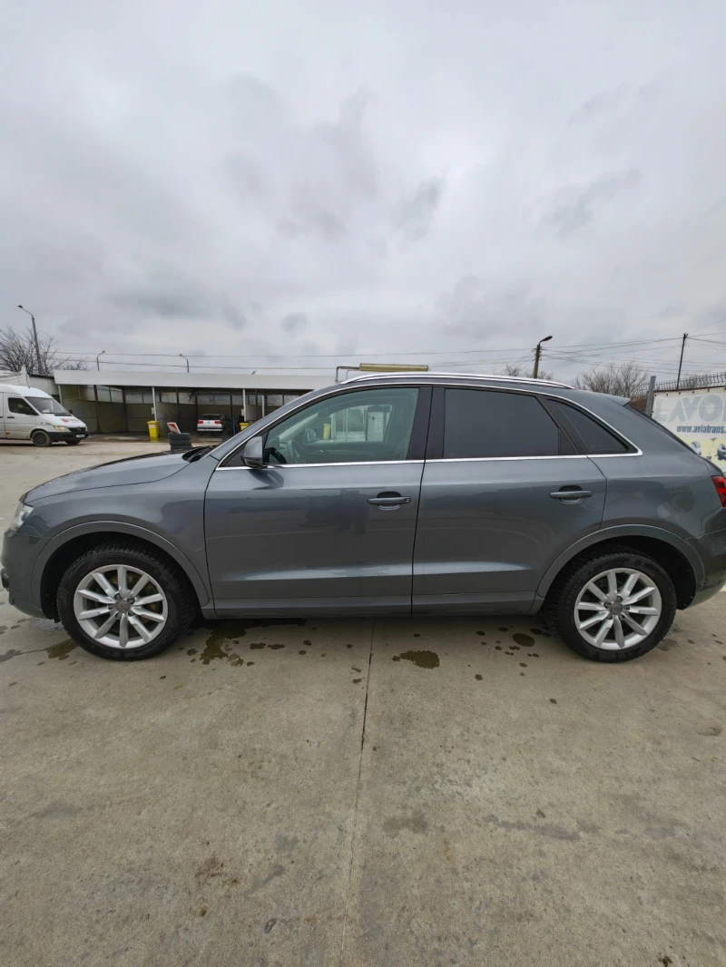 Audi Q3 Audi Q3 2.0 TDI quatro , снимка 9 - Автомобили и джипове - 51614673