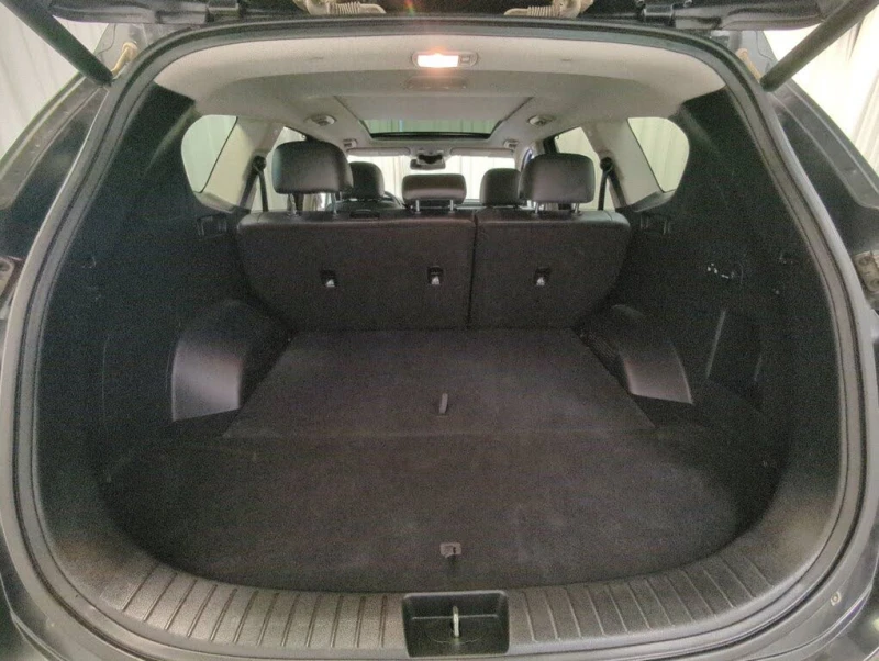 Hyundai Santa fe LUXURY AWD* DISTRONIC* 360 CAM* ПАНО* ОБДУХВАНЕ, снимка 9 - Автомобили и джипове - 52204716