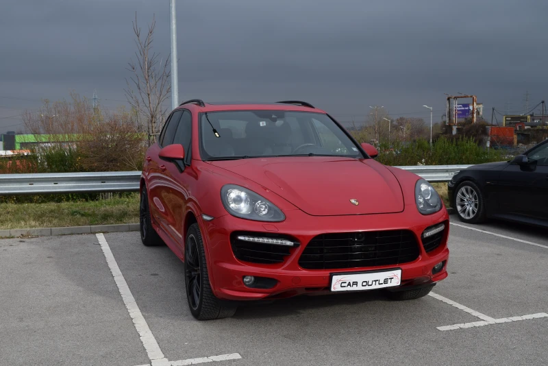 Porsche Cayenne Turbo S, снимка 2 - Автомобили и джипове - 52685411
