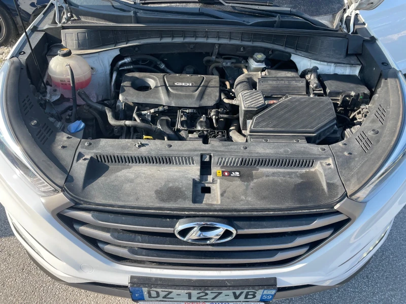 Hyundai Tucson 1.6i Euro6 Top, снимка 15 - Автомобили и джипове - 53155214