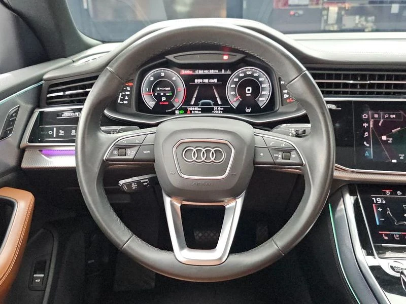 Audi Q8 45 TDI Quattro Premium| 231к.с.| ВКЛ.ТЕХНОТЕСТ, снимка 13 - Автомобили и джипове - 55099585