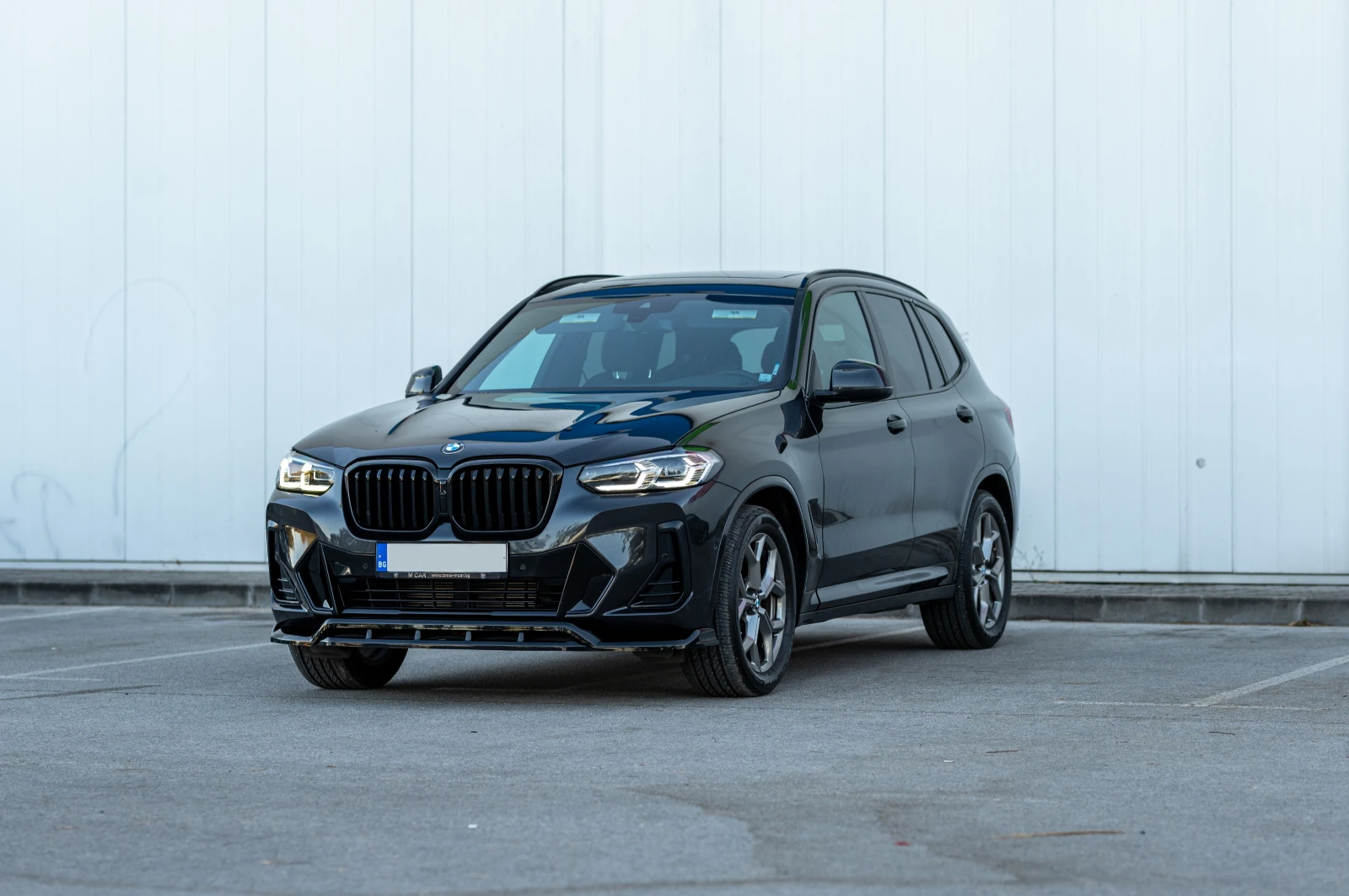 BMW X3 30i - изображение 2