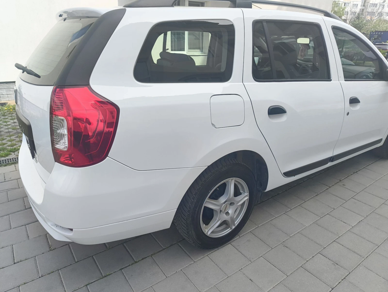 Dacia Logan 1.2 16V 75к.с Евро 6 - изображение 6