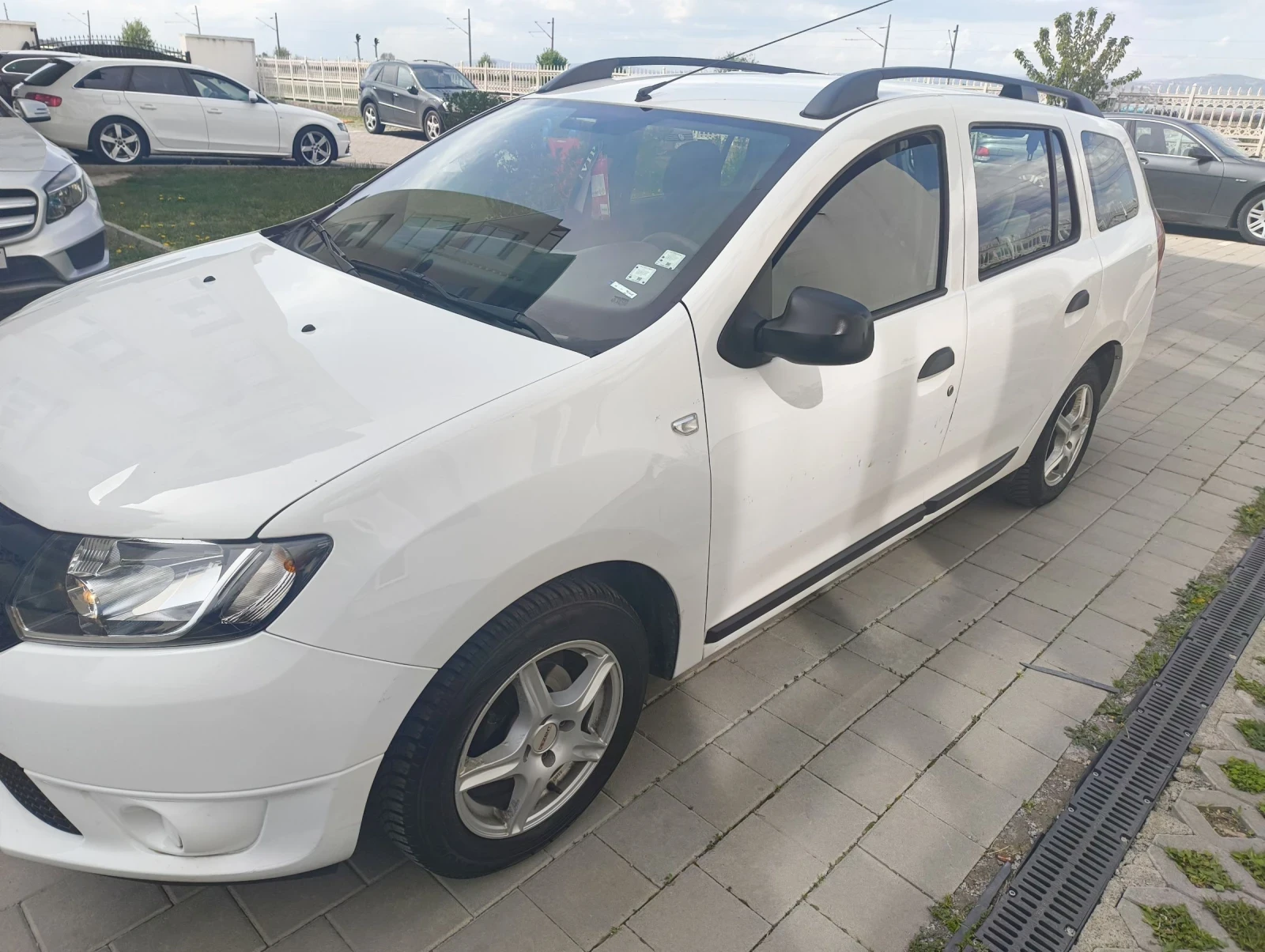 Dacia Logan 1.2 16V 75к.с Евро 6 - изображение 3