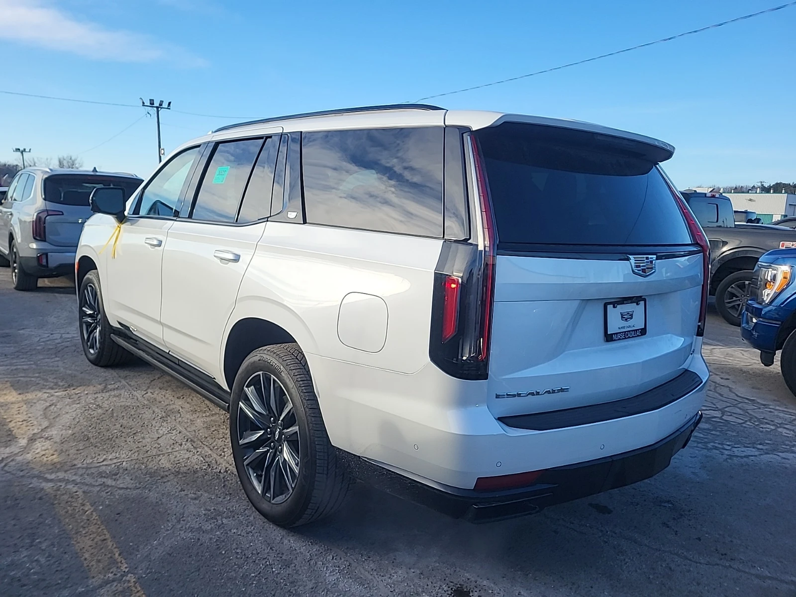 Cadillac Escalade 4WD SPORT PLATINUM, снимка 4 - Автомобили и джипове - 53746348